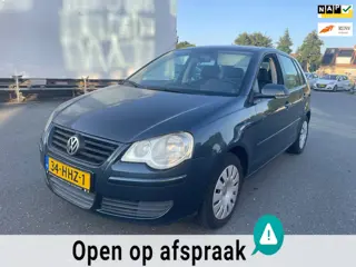 Volkswagen Polo 1.4-16V Comfortline 5drs 80PK AIRCO CRUISE