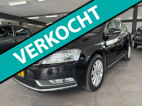 Volkswagen Passat Variant 2.0 TDI R-line BlueMotion panoramadak leer clima cruise controle lm-velgen