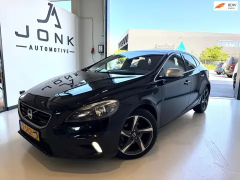 Volvo V40 1.6 D2 R-Design Airco Apk Zwart