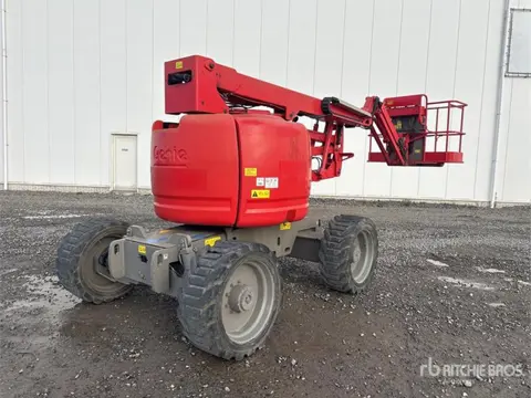 Genie Z45/25 4WD Diesel Articulating Boom Lift (bj 2011)