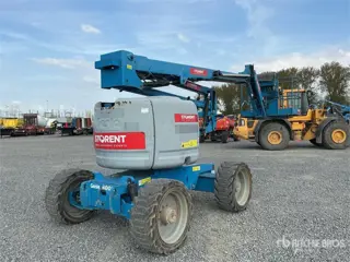 Genie Z51/30 4WD Diesel Articulating Boom Lift (bj 2012)