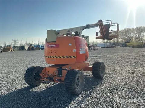 JLG 510 AJ 4WD Diesel Articulating Boom Lift (bj 2015)
