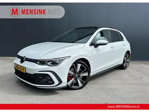 Volkswagen Golf 1.4 eHybrid GTE VIRTUAL COCKPIT ADAPT CRUISE NAVI ECC LED TREKHAAK