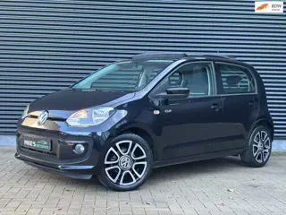 Volkswagen Up! 1.0 move up! BlueMotion RIJKLAAR | STOELVEERWAMING | LMV