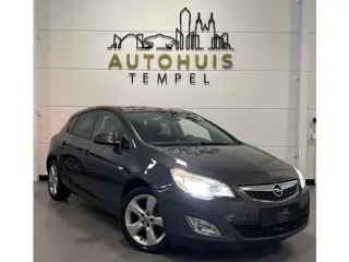Opel Astra 1.4 Turbo Edition Nap Airco Cruise 6bak Parkeersensoren Isofix 17Inch