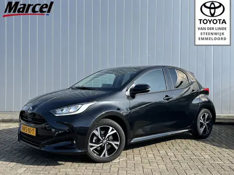 Toyota Yaris 1.5 Hybrid 115 Dynamic Comfort Pack NL auto Stoelverwarming Stuurverwarming