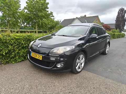 Renault Mégane 1.5 dCi Bose S&S CLIMA/NAVI BJ 2012