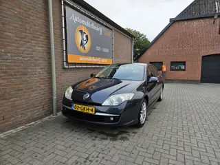 Renault Laguna 2.0 16V T Initiale (bj 2008, automaat)