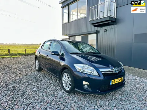 Toyota Auris 1.8 Full Hybrid Executive