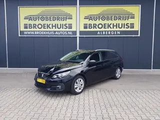 Peugeot 308 SW 1.2 PureTech Blue Lease Executive (bj 2018)
