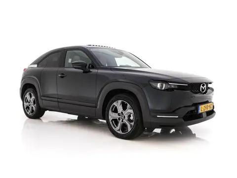 Mazda MX-30 e-SkyActiv 145 Luxury 36 kWh (INCL-BTW) *PANO | HEAD-UP | ADAPTIVE-CRUISE | BLIND-SPOT |