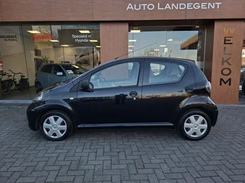 Toyota Aygo 1.0-12V Now meeneemprijs met nieuwe APK