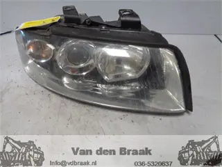 Audi A4 2001-2005 Koplamp rechts