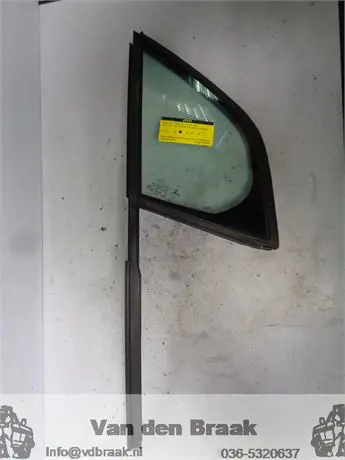 Citroen C3 2010-2016 Scheerraam rechts voor
