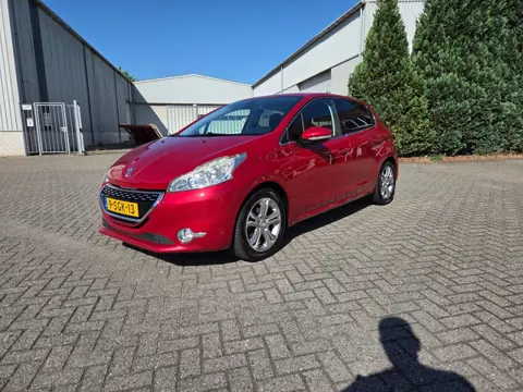 Peugeot 208 1.2 VTi Allure Airco Navi Cruise