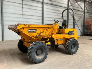 Thwaites 6 tonne (bj 2012)
