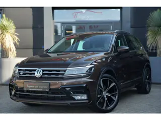Volkswagen Tiguan 1.4 TSI Connected Series R-line 126pk Dynaudio/Trekhaak/Navigatie