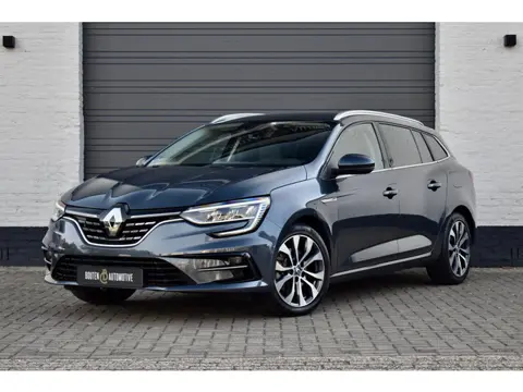 Renault Mégane Estate 1.6 E-Tech Plug-In Hybrid 160 Business Edition One | Leder | Trekhaak |
