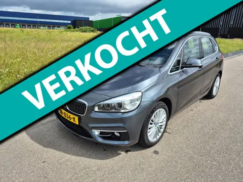 BMW 2-serie Active Tourer 218i Centennial High Executive Dealer Onderhouden