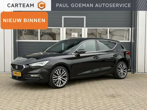 SEAT Leon Sportstourer 1.4 TSI eHybrid PHEV Xcellence Business Intense | LED | Climate | Camera | Pa