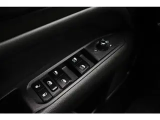 Jeep Compass 4xe 240 Plug-in Hybrid Electric Trailhawk
