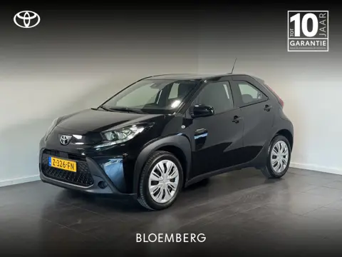 Toyota Aygo X 1.0 VVT-i MT Play | Apple Carplay | Achteruitrij camera |