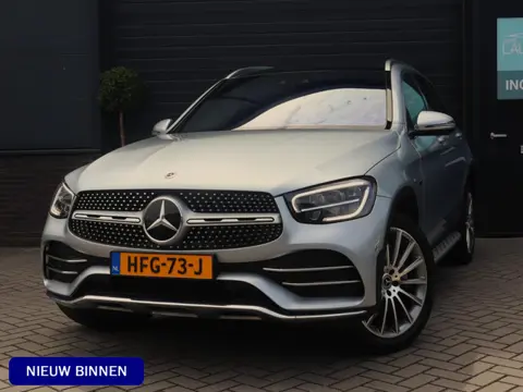 Mercedes-Benz GLC-klasse 300e 4MATIC AMG Line | Pano | Trekhaak | Burmester | ACC | Apple Carplay/An