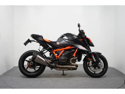 KTM 1290 SUPER DUKE R (bj 2021)
