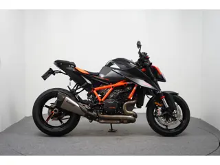 KTM 1290 SUPER DUKE R GERESERVEERD RS (bj 2021)