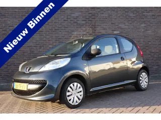 Peugeot 107 1.0-12V XR, keurig onderhouden auto met een nieuwe APK