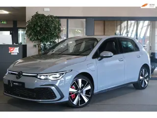 Volkswagen Golf 8 1.4 eHybrid GTE 245PK Led Trekhaak HuD ACC Navi Virtual Keyless