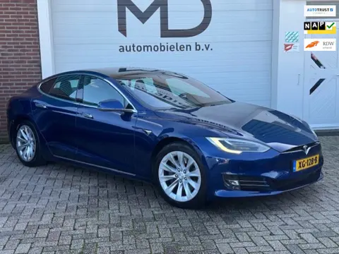 Tesla Model S 75D Base SOH 86% - 1e eigenaar - Panorama dak