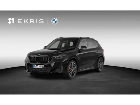 BMW X1 xDrive25e | M Sportpakket Pro | Harman/Kardon | Panoramadak | Driving Assistant | Trekhaak