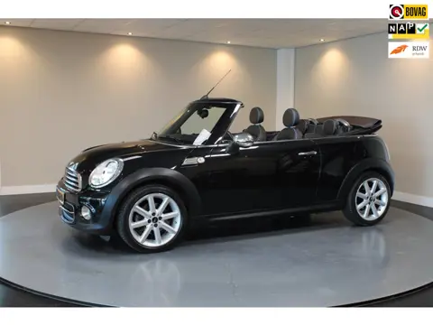 Mini Cabrio 1.6 Cooper Highgate *Special Edition* Leer|Stoelverw.|Cruise|PDC|NAP