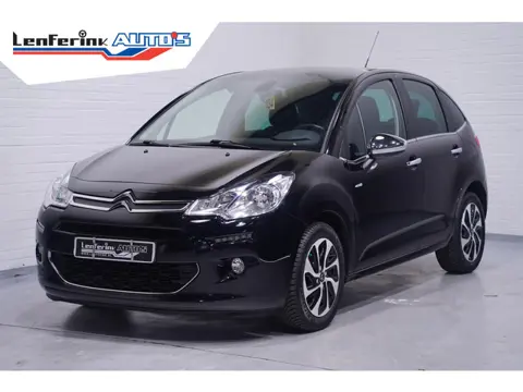 Citroen C3 1.2 PureTech Exclusive Automaat Private glas Trekhaak Cruise controle Chrome-pakket Clima