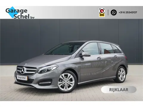 Mercedes-Benz B-Klasse 180 Prestige - Trekhaak - Stoelverwarming - Navigatie - Blindspot - LED - Rij