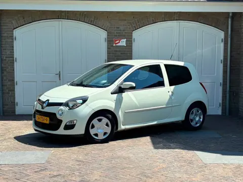 Renault Twingo 1.2 16V Collection met trekhaak (bj 2012)