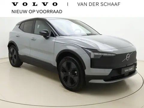 Volvo EX30 Cross Country P5 Long Range Plus Europa / Pine Interieur / Extra getint glas achter / Ele