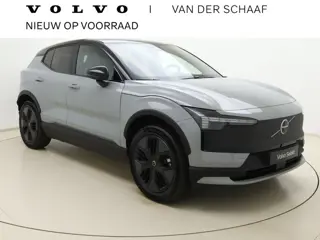 Volvo EX30 Cross Country P5 Long Range Plus Europa / Pine Interieur / Extra getint glas achter / Ele