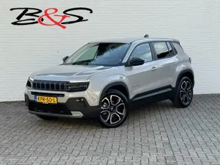 Jeep AVENGER Summit 54 kWh Clima Camera Carplay Adaptive Cruise PDC voor en achter Half Leder