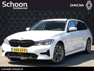 BMW 3 Serie Touring 330e | Adap. Cruise | Elek.Trekhaak | Stoel-/Stuurverwarming | Carplay