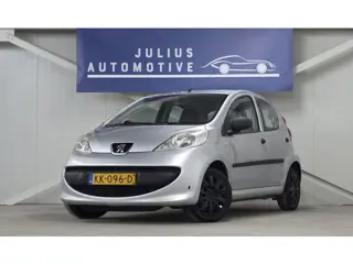 Peugeot 107 1.0-12V XR LED Nieuwe APK Garantie!