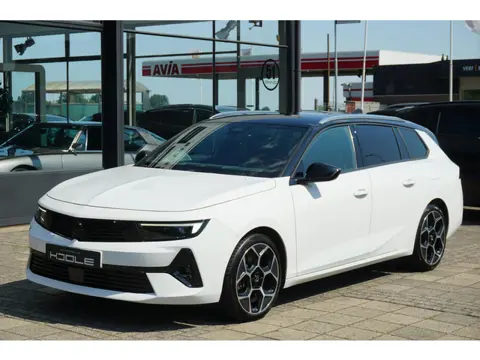 Opel Astra Sports Tourer 1.6 Turbo Plug In Hybrid GSe
