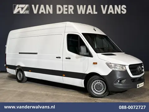 Mercedes-Benz Sprinter 316 CDI 164pk L3H2 Euro6 Airco | Camera | Navigatie | Apple Carplay | Chauffe