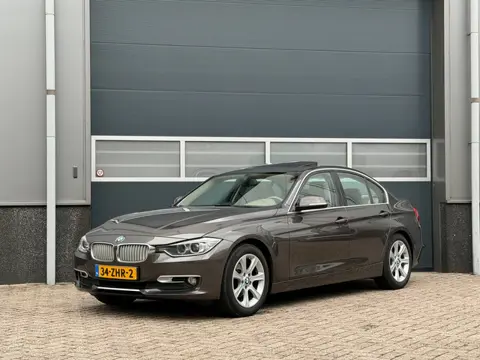 BMW 3-serie 320i EfficientDynamics Edition Upgrade Edition bj.2012 Navi|Leder|Open dak|Nap.