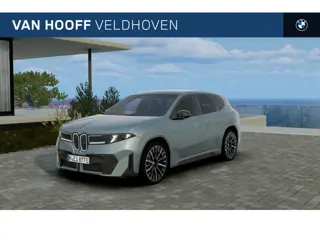 BMW iX3 40 eDrive M Sport / Panoramadak / Trekhaak / Multifunctionele Stoelen / 3D Head-Up / Parking