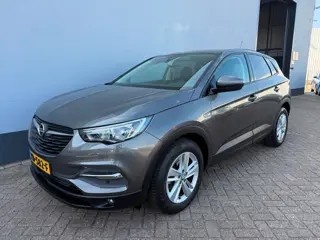Opel Grandland X 1.2 Turbo Innovation Automaat - CarPlay - Stoelverwarming