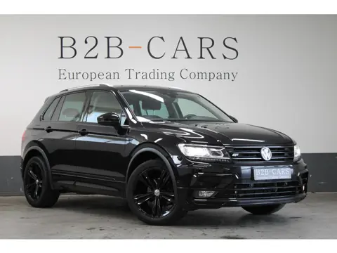 Volkswagen Tiguan 1.5 TSI ACT R-Line | LED | Trekhaak | Virtual | Camera