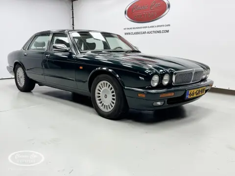 DAIMLER DOUBLE SIX   - ONLINE AUCTION