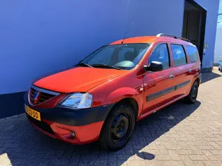Dacia Logan MCV 1.6-16V Lauréate - Airco - Trekhaak